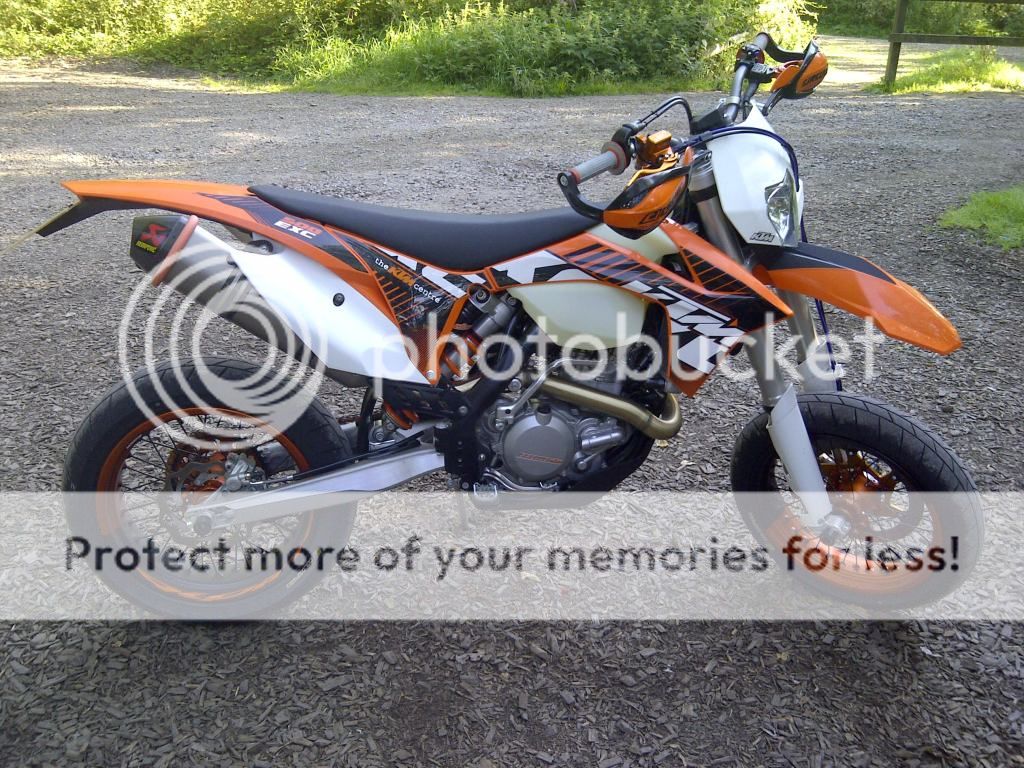 http://i980.photobucket.com/albums/ae284/motodrb/500%20exc/IMG-20120819-00044.jpg