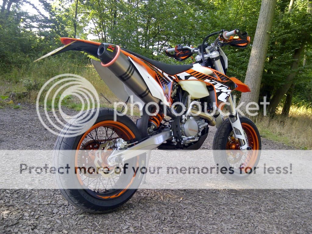 http://i980.photobucket.com/albums/ae284/motodrb/500%20exc/IMG-20120819-00053.jpg