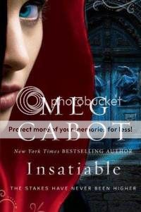 insatiable-meg-cabot-paperback-cover-art_zps8b078f76.jpg